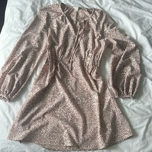 H&M dress - size 0 (fits bigger)